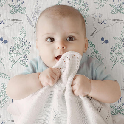 Muslin Bassinet Fitted Sheets 2 Pack, Soft Breathable Cotton Baby Bassinet Mattress Sheet Set, 360° Elastic Snug Fit, Universal for Oval, Rectangle & Hourglass Cradle, Unisex Baby Bedding (Cute Cars)