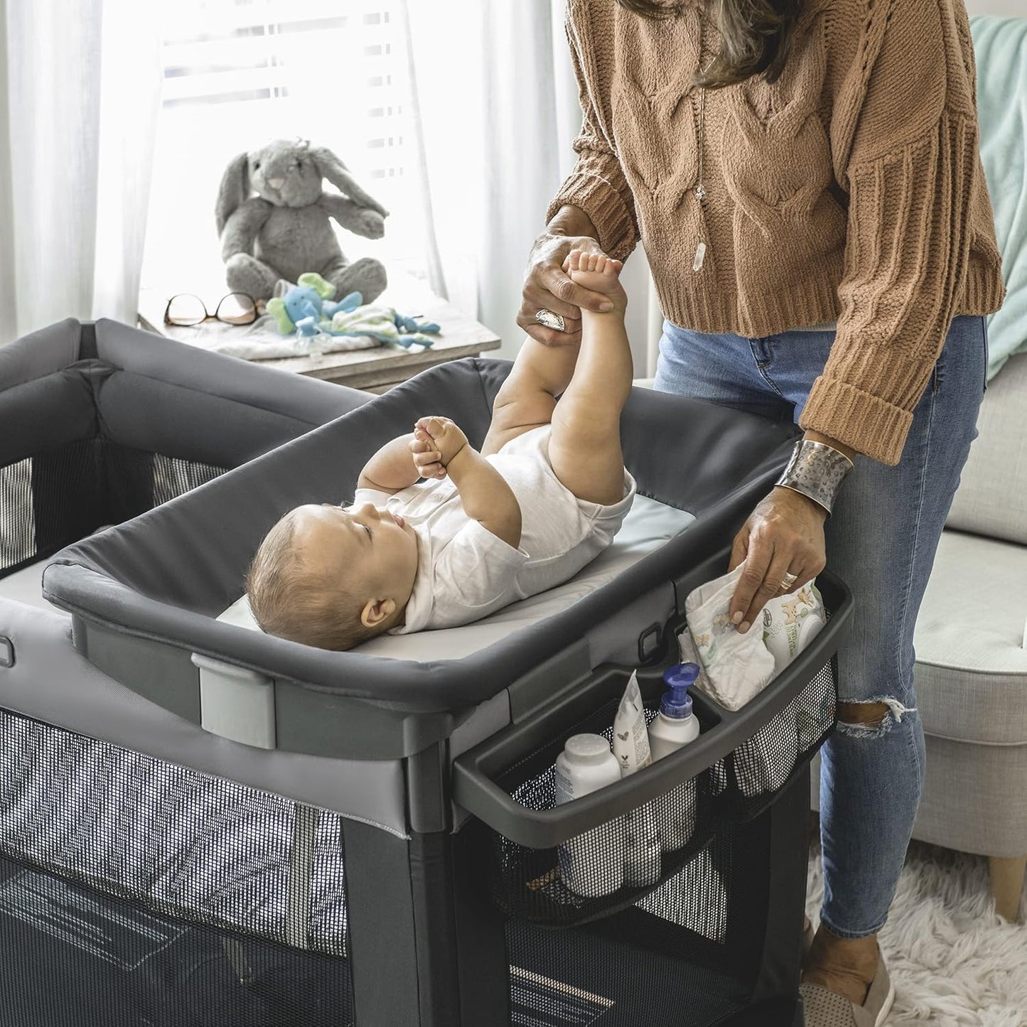 Chicco Lullaby Portable Playard, Infant Bassinet and Changer, Toddler Playard, Portable Crib, Travel Friendly | Calla/Grey