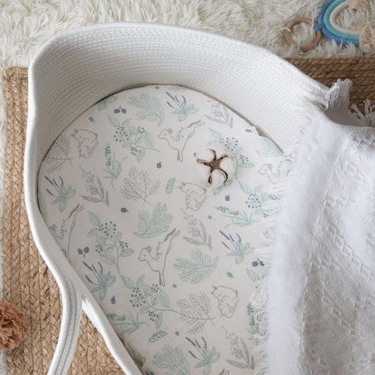 Muslin Bassinet Fitted Sheets 2 Pack, Soft Breathable Cotton Baby Bassinet Mattress Sheet Set, 360° Elastic Snug Fit, Universal for Oval, Rectangle & Hourglass Cradle, Unisex Baby Bedding (Cute Cars)