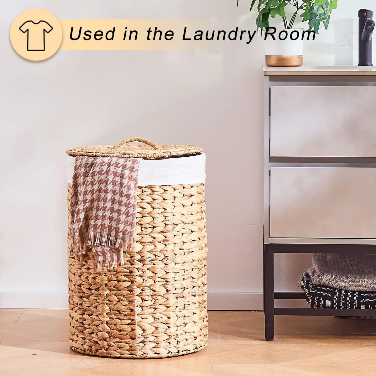 Round Water Hyacinth Laundry Hamper with Lid Handwoven Wicker Basket with Handles for Dirty Clothes, Storage, and Organization Ideal for Bedroom, Bathroom, and Laundry Room, No Assembly Required, 60L