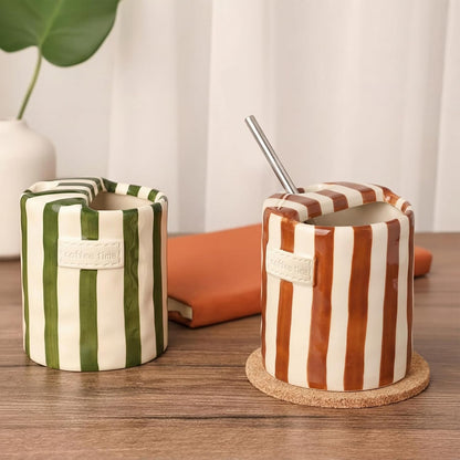 2 Pack Ceramic Mug with Sip Hole, Simple, Green, Brown | 10oz Ceramic Coffee Cup with Straws, Retro Hand Painted Striped, for Iced Coffee Tea Latte Espresso, Kitchen Dining Travel