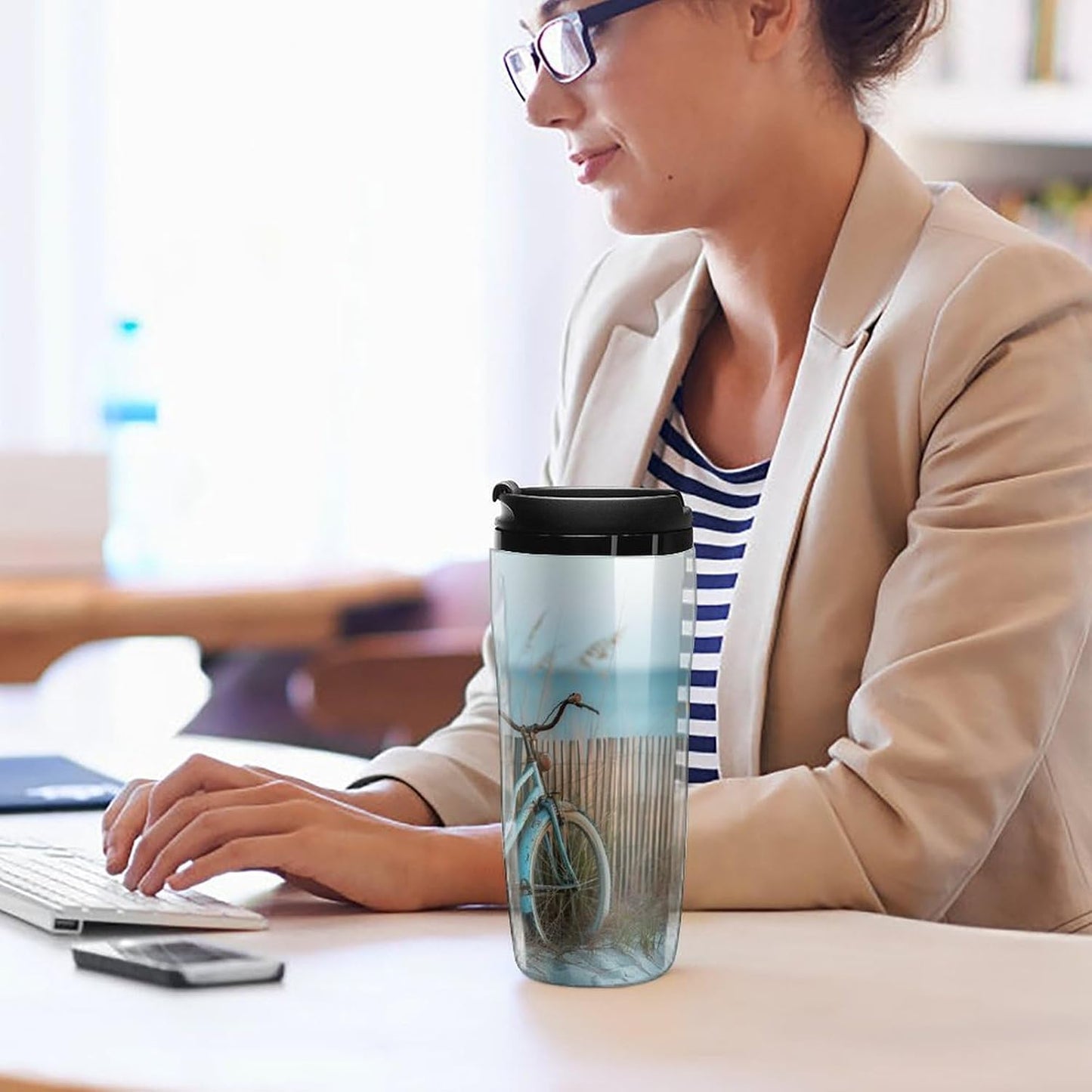 Clear Picture of A Wall with A Window with Flowers And A Bicycle Coffee Mug with Lid Flip Top Double Wall Plastic Coffee Cups Drinks Tumbler 350ml