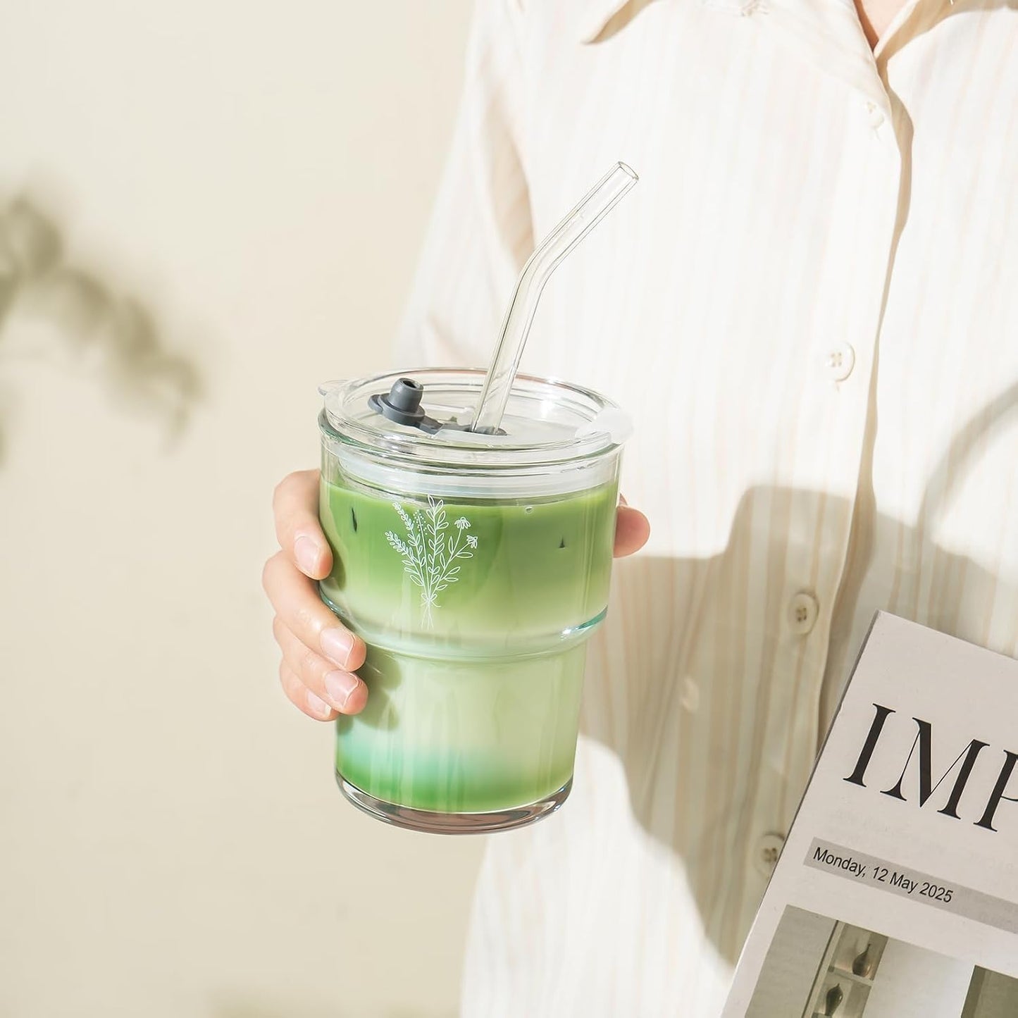 13oz Glass Tumbler with Straw and Lid, Reusable Iced Coffee Cup Tumbler, Cute Glass Cups for Water, Matcha, Travel Coffee Mugs (Cute Cat - 13oz)