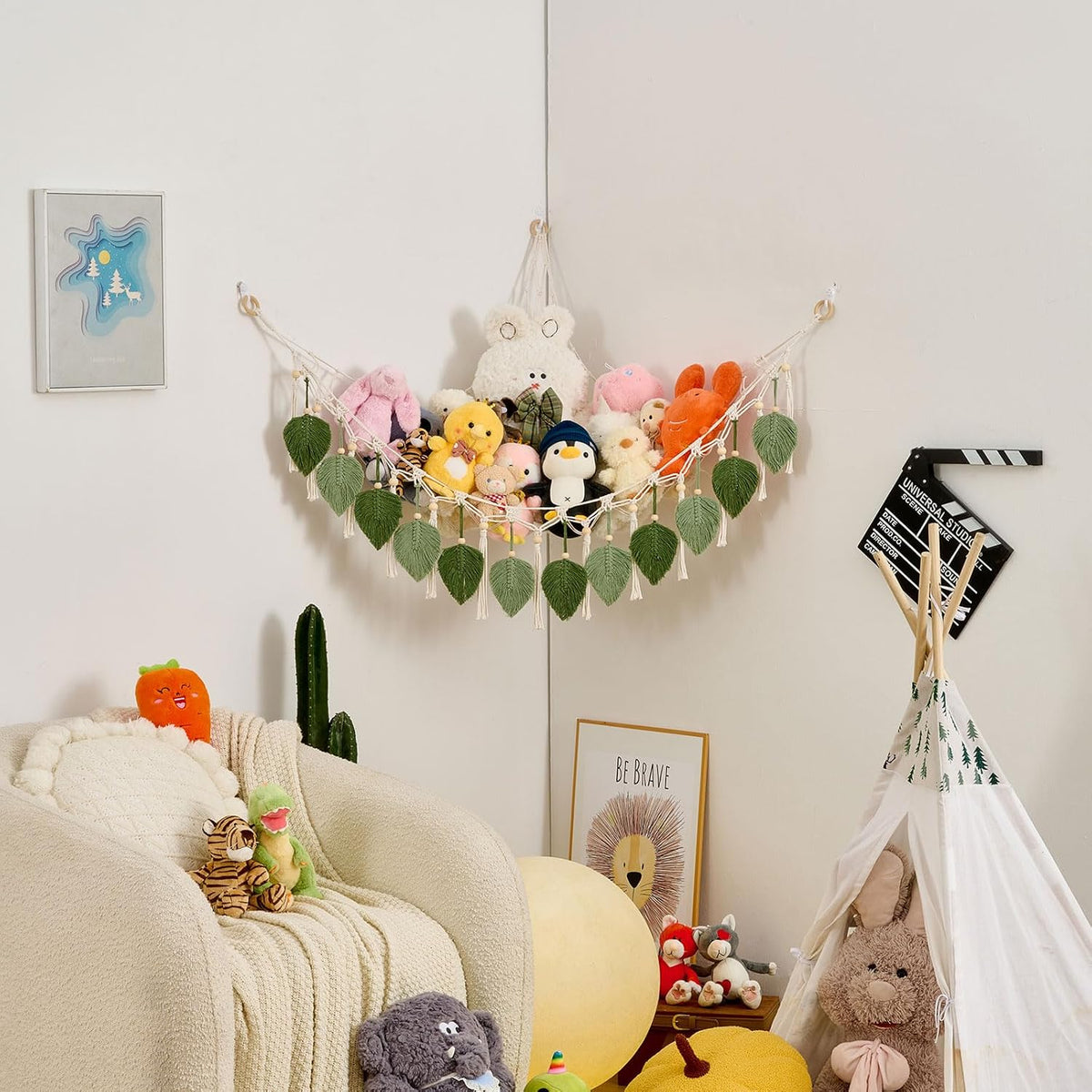 Stuffed Animal Hammock with Tassels and Leaves Green