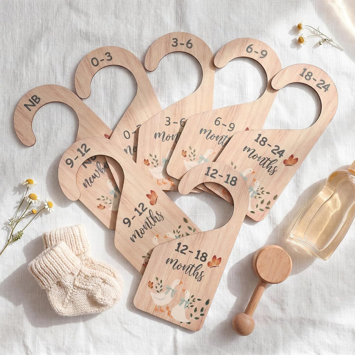 7 Pcs Retro Goose Baby Closet Dividers for Clothes Organizer Double Sided Wooden Nursery Closet Dividers for Baby Boy Girl Newborn to 24 Months Home Nursery Supplies