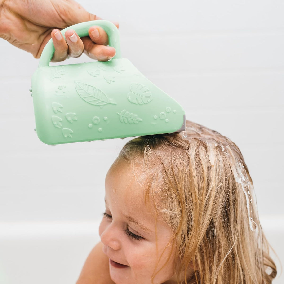 CleanUp Dino-Pour Baby Bath Rinse Cup
