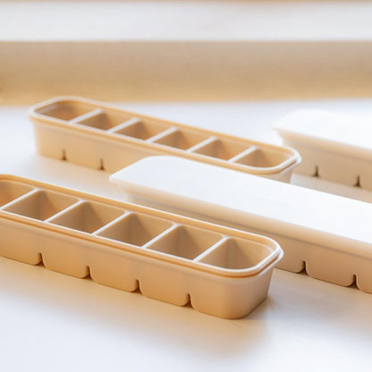 MOMOBIN Silicone Freezer Tray, Made in Korea, Meal Prep, Freeze Food Storage Cubes Trays with Lids for Purees, Soups, Solid Food Fruit Vegitable Brastmilk, Easy and Safe Design