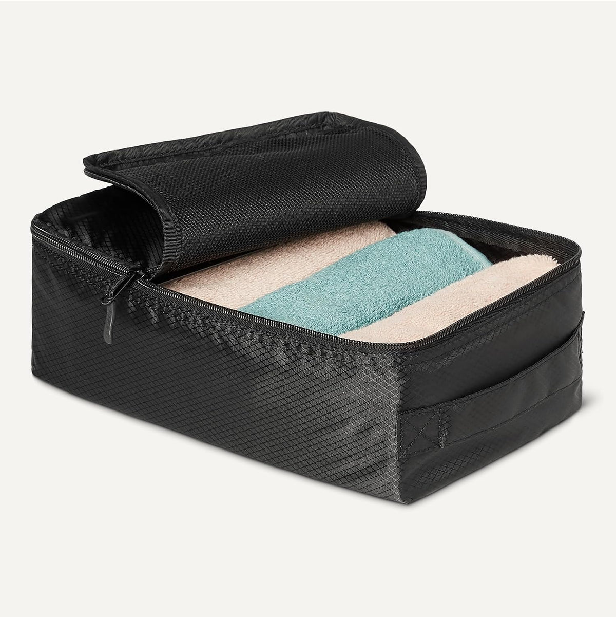 4-Piece Packing Cubes Travel Accessories Set, Luggage Organizer with Double Zipper, Mesh Top, Space-Saving, Medium, Sky Blue (Previously Amazon Basics)