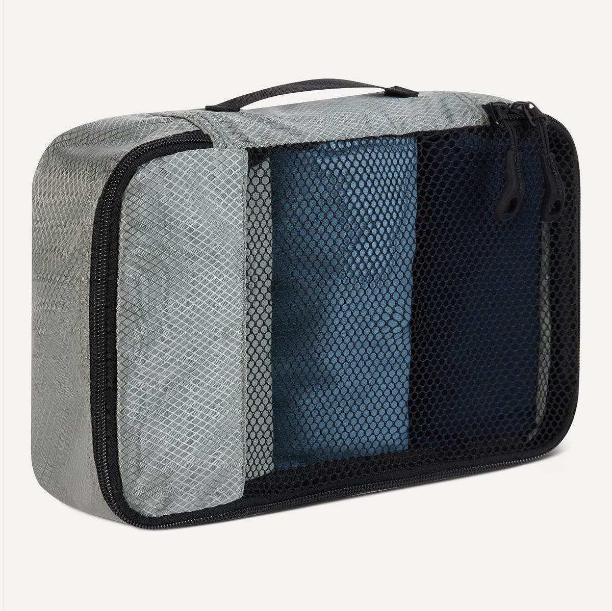 4-Piece Packing Cubes Travel Accessories Set, Luggage Organizer with Double Zipper, Mesh Top, Space-Saving, Medium, Sky Blue (Previously Amazon Basics)