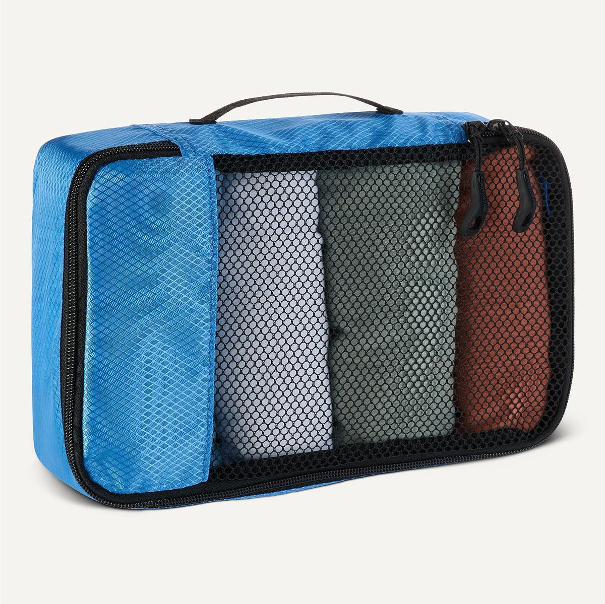 4-Piece Packing Cubes Travel Accessories Set, Luggage Organizer with Double Zipper, Mesh Top, Space-Saving, Medium, Sky Blue (Previously Amazon Basics)
