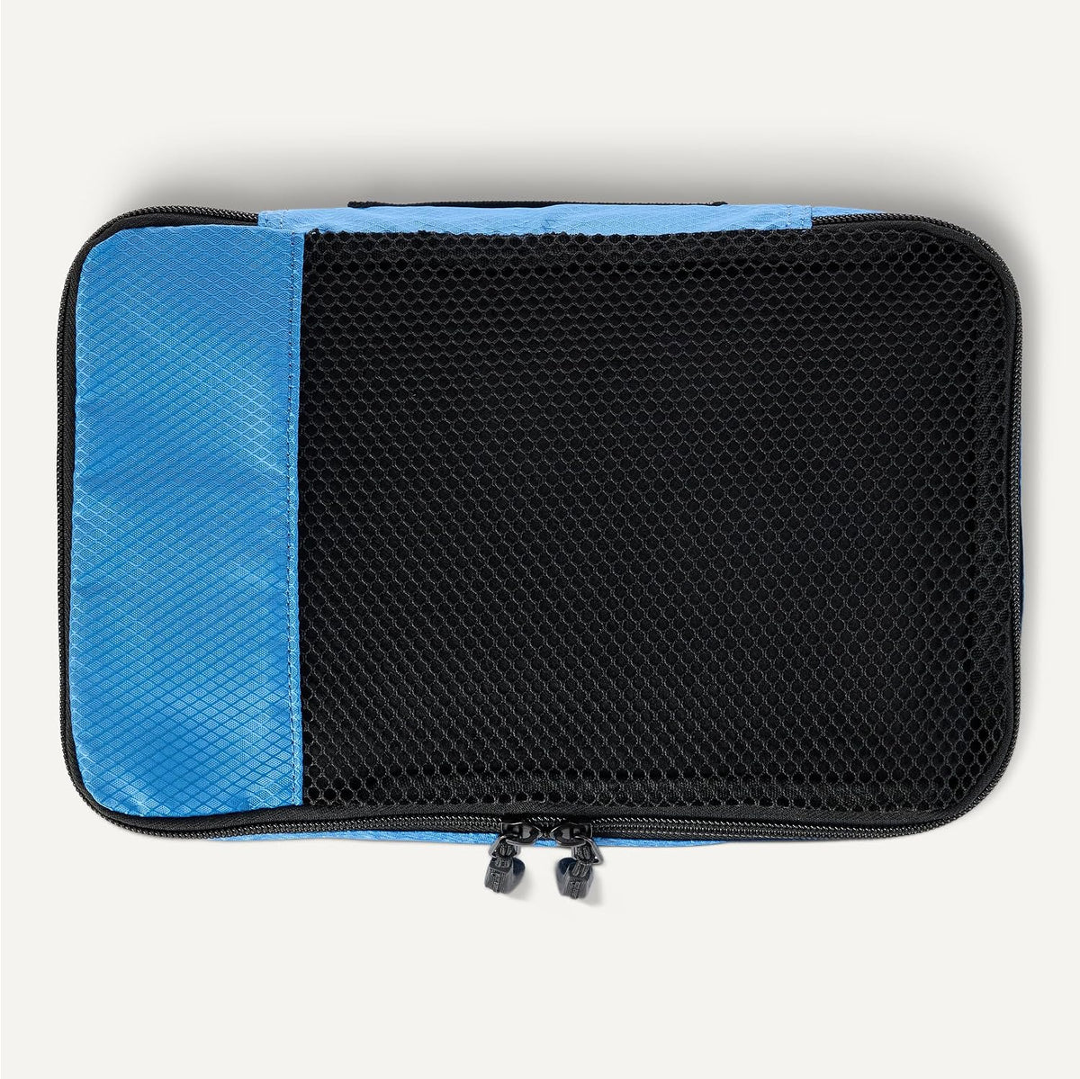 4-Piece Packing Cubes Travel Accessories Set, Luggage Organizer with Double Zipper, Mesh Top, Space-Saving, Medium, Sky Blue (Previously Amazon Basics)
