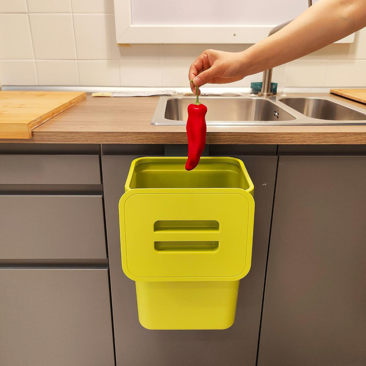 Under Sink Trash Can，Kitchen Compost Bin, 3.2 Gallon/12L, Black