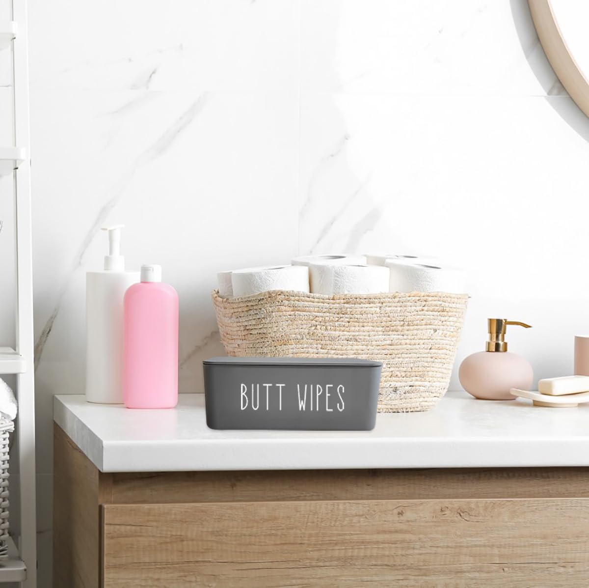 Butt Wipes Dispenser 7.28" L * 4.80" W * 2.75" H