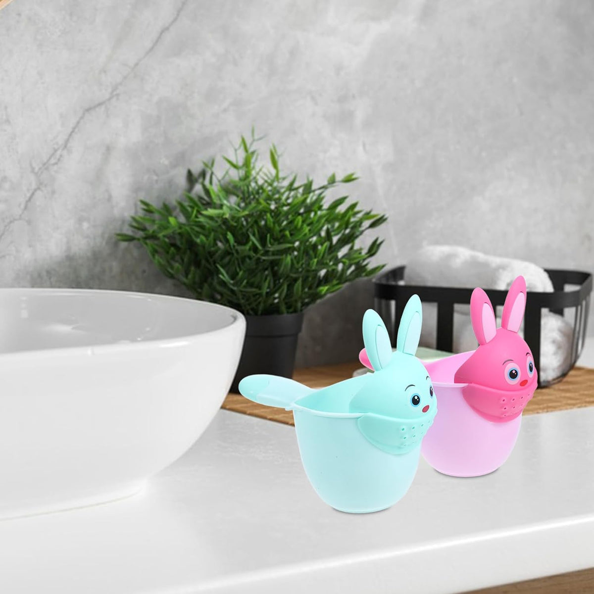 2pcs Bath Rinse Cup Animal Shapes Pp Material Shampoo Rinser for Boy Girl Bath Water Spoon for Newborns and Boys and Girls
