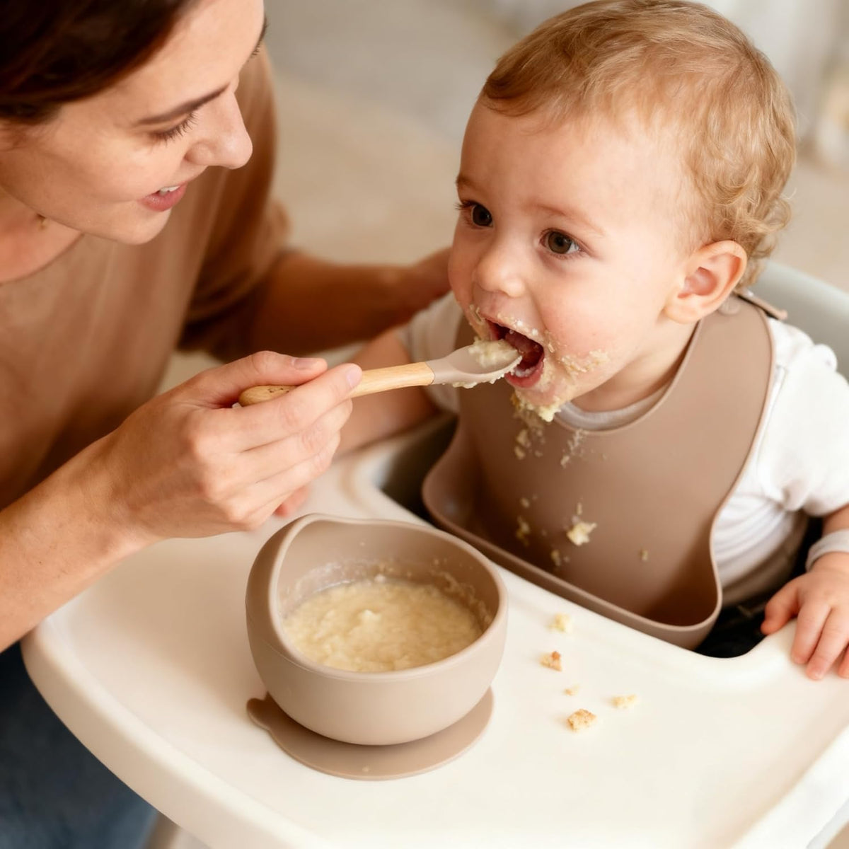 Suction Baby Bowl Silicone Bib Spoon Set 6 M+ (Hazy Green)