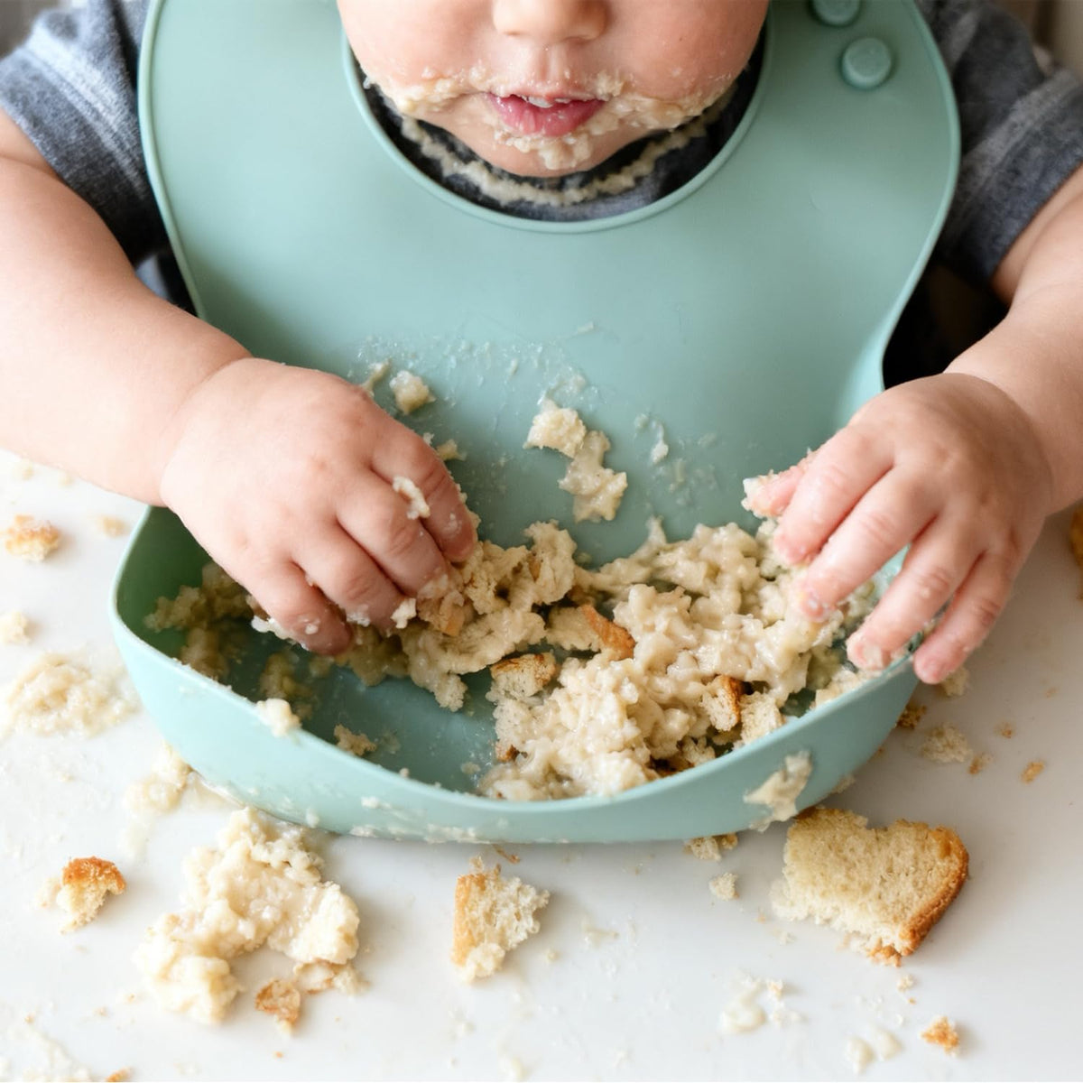 Suction Baby Bowl Silicone Bib Spoon Set 6 M+ (Hazy Green)