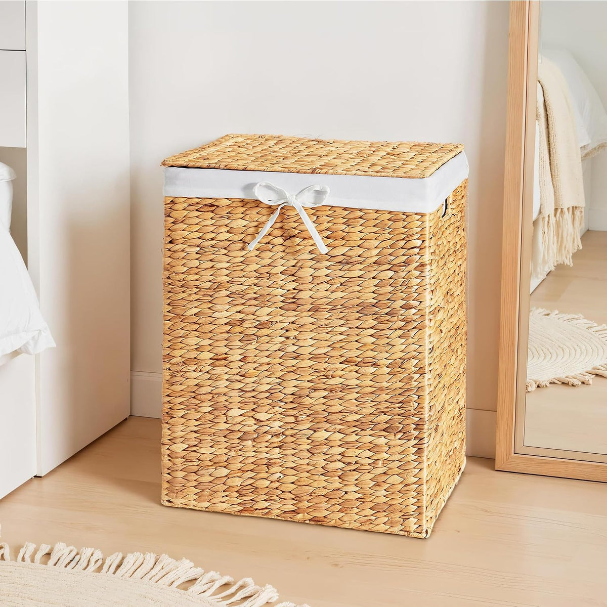 Large Laundry Hamper w/Lid, Handwoven Laundry Basket, w/Removable Liner & Built-in Handles for Bathroom, Bedroom & Laundry Room, 26 Gal - Natural