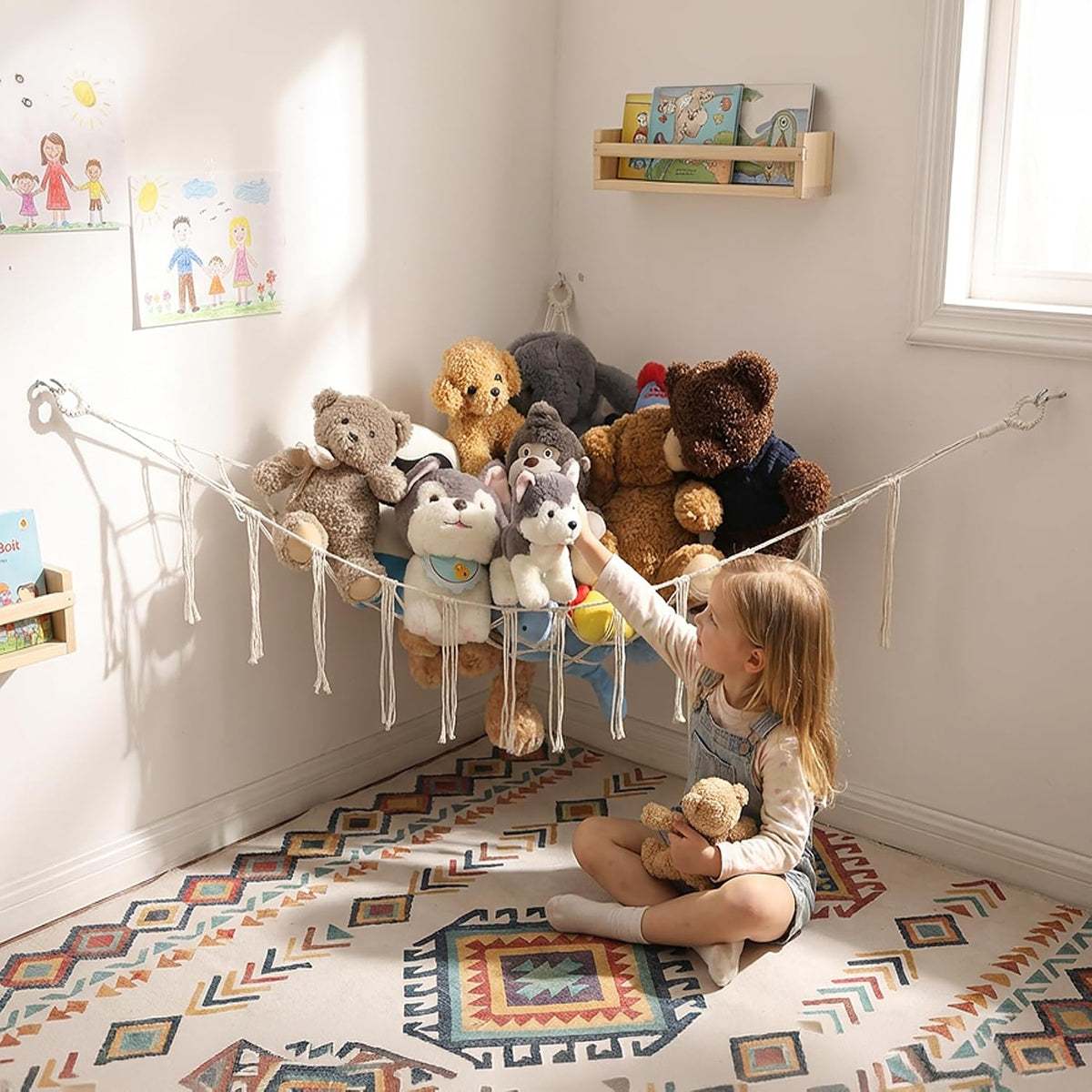 Stuffed Animals Hammock Corner Hanging Net Macrame Stuffed Animal Storage Plush Toy Holder Toy Organizer for Boho Nursery Playroom Bedroom Kids Room (cream, M)