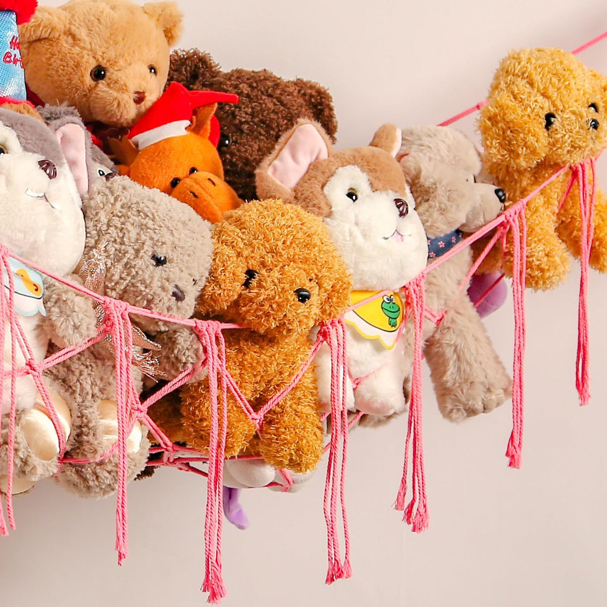 Stuffed Animals Hammock Corner Hanging Net Macrame Stuffed Animal Storage Plush Toy Holder Toy Organizer for Boho Nursery Playroom Bedroom Kids Room (cream, M)