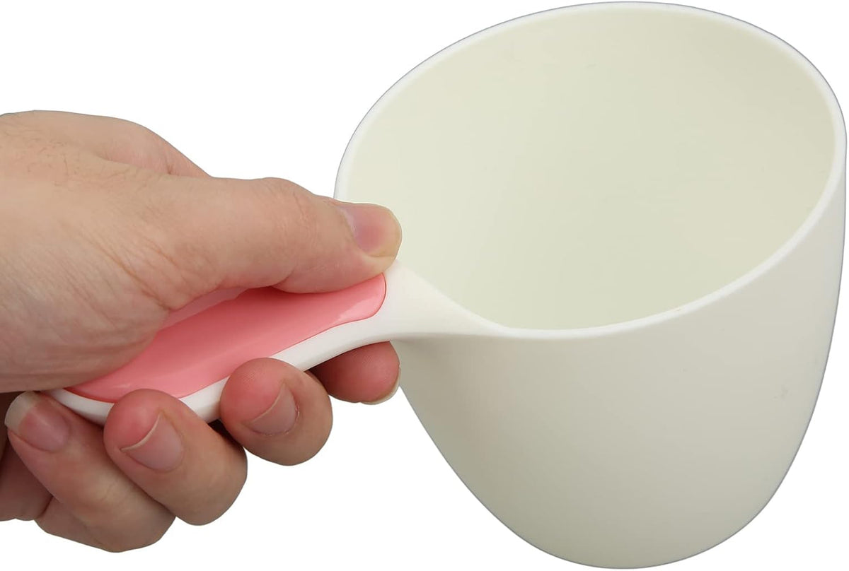 Bath Rinse Cup Safe Non Comfortable Handle Bright Color Bath Cup Professional Accessories for Use