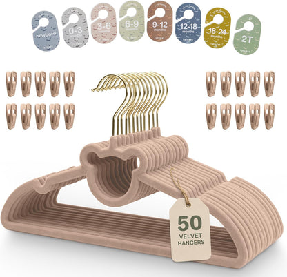 Kids Closet Organization – Velvet Hangers & Size Dividers (Neutral, Dividers Only)