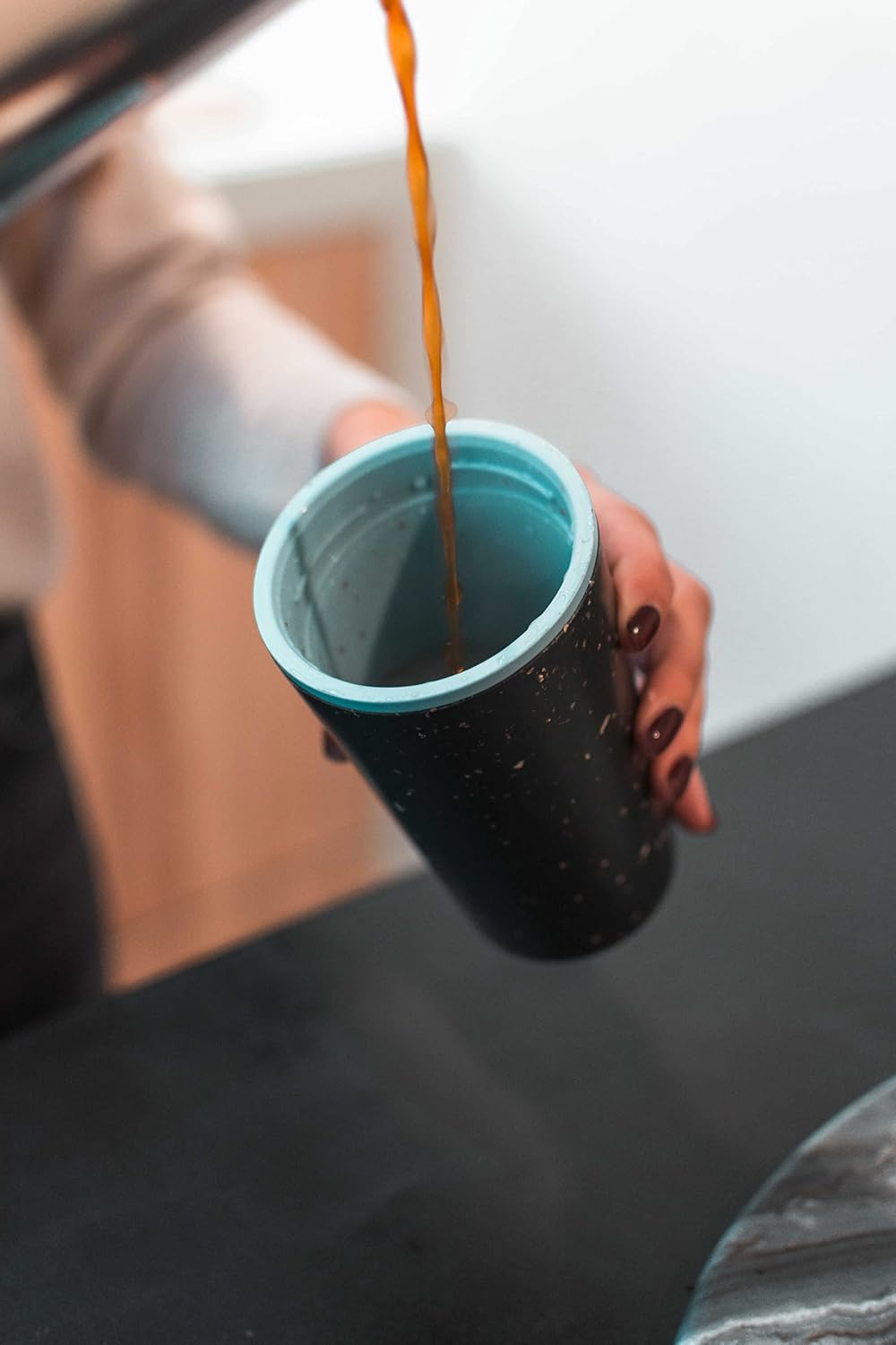 Circular and Co Leakproof Reusable Coffee Cup 12oz/340ml - The World's First Travel Mug Made from Recycled Coffee Cups, 100% Leak-Proof, Sustainable & Insulated (Black & Faraway Blue)