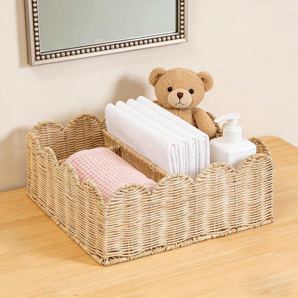 Rattan Divided Scalloped Basket,Wicker Diaper Caddy Scalloped Baske,Woven Natural Basket with 4 Dividers,Suitable for Baby Rooms, Bathrooms, Bedrooms (Rattan)