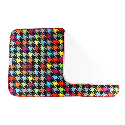 Reusable Absorbent & Waterproof Changing Pad 24" x 15" - Roozy