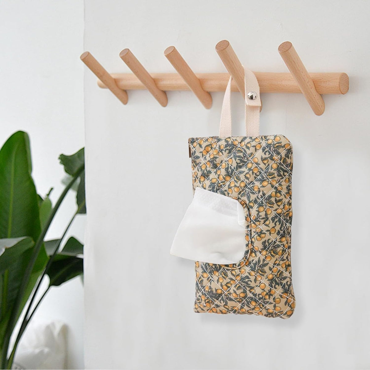 Wipes Dispenser, Portable Wipes Holder for Outdoor, Refillable Wipes