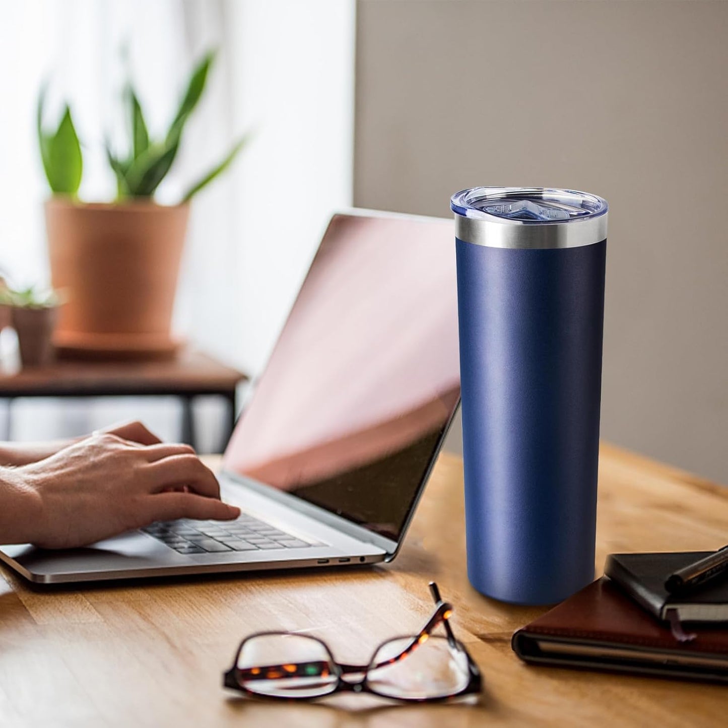 20 oz Skinny Tumbler with Lid and Straw,Stainless Steel Vacuum Insulated Tumbler Cup Double Wall Leak-proof Coffee Mug,Travel Thermal Water Tumbler for Home,Office,Outdoor(Black,1)