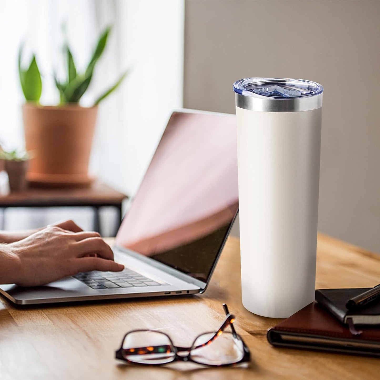 20 oz Skinny Tumbler with Lid and Straw,Stainless Steel Vacuum Insulated Tumbler Cup Double Wall Leak-proof Coffee Mug,Travel Thermal Water Tumbler for Home,Office,Outdoor(Black,1)