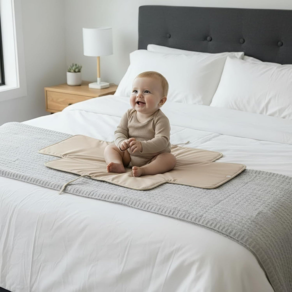 Portable Diaper Changing Pad - Soft and Easy to Clean Mat for Babies