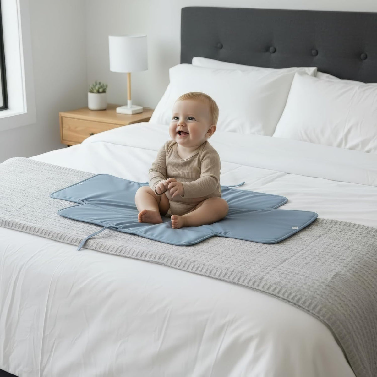 Portable Diaper Changing Pad - Soft and Easy to Clean Mat for Babies
