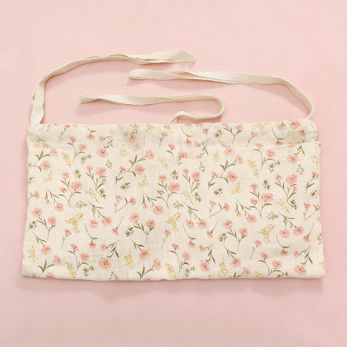 Muslin Cotton Baby Bedside Hanging Storage Bag, 2-Pocket Crib Diaper Caddy Organizer, Nursery Organization Holder for Cribs, Playard, Changing Table or Wall, Milk Bottle Bib Organizing Oatmeal