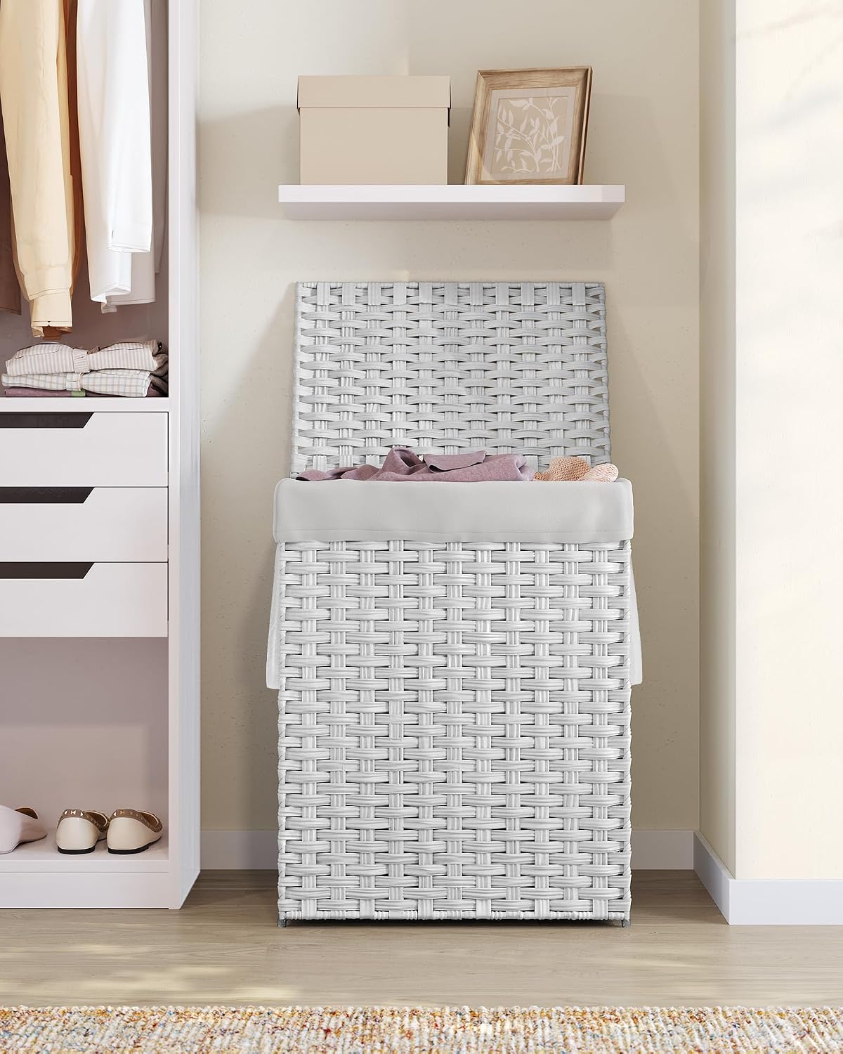 SONGMICS Laundry Hamper with Lid, 23.8 Gal (90 L) Synthetic Rattan,Foldable