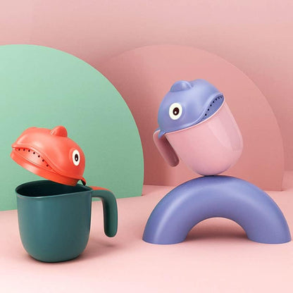 Baby Rinse Cup, Cute Cartoon Fish Baby Bath Rinser Baby Rinser Pail Shampoo Rinser, Newborn Bath Shower Wash Hair Cup for Rotecting Infant Eyes