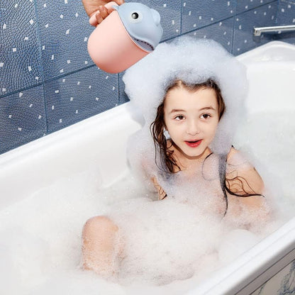 Baby Rinse Cup, Cute Cartoon Fish Baby Bath Rinser Baby Rinser Pail Shampoo Rinser, Newborn Bath Shower Wash Hair Cup for Rotecting Infant Eyes