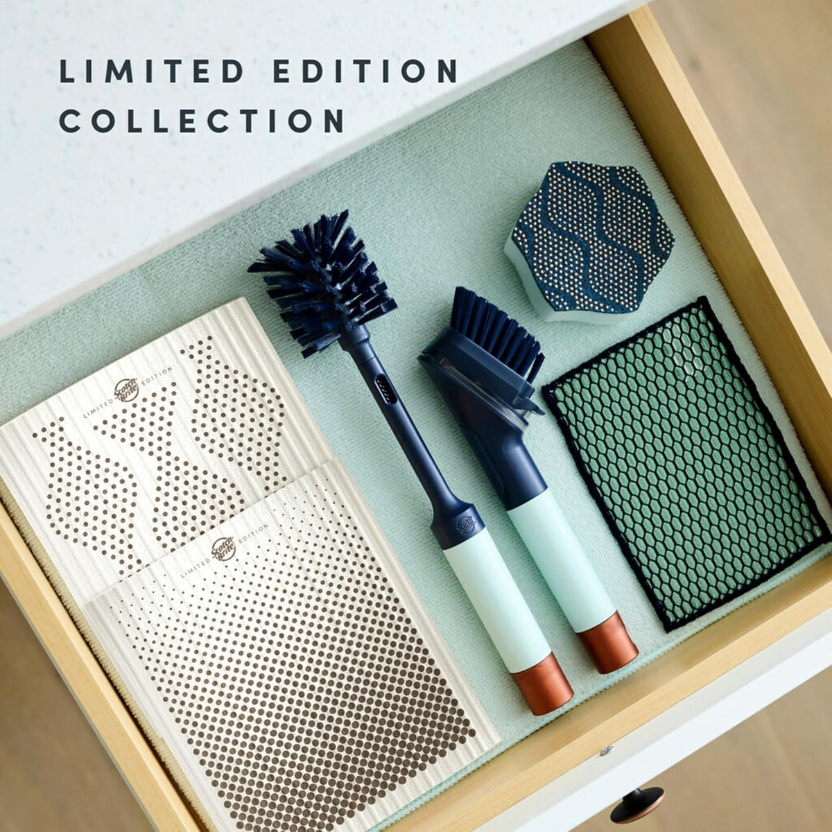 Brite Limited Edition 2-in-1 Straw and Bottle Brush Set, Sleek and Stylish Bottle Cleaner Brush with 360-Degree Bristles and Hidden Straw Brush