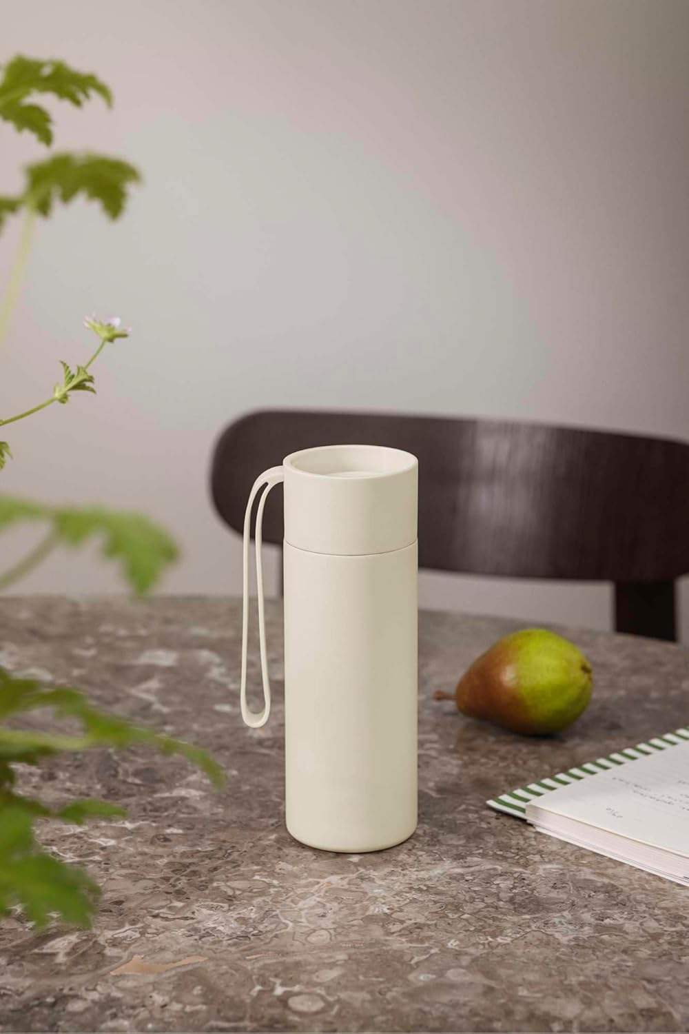 to Go Cup 0.35 L Vintage Brown | Double-Walled Thermo Cup with Vacuum Insulation | Stylish Danish Design with Practical Easy Grab Strap & Click Lid | Vintage Brown