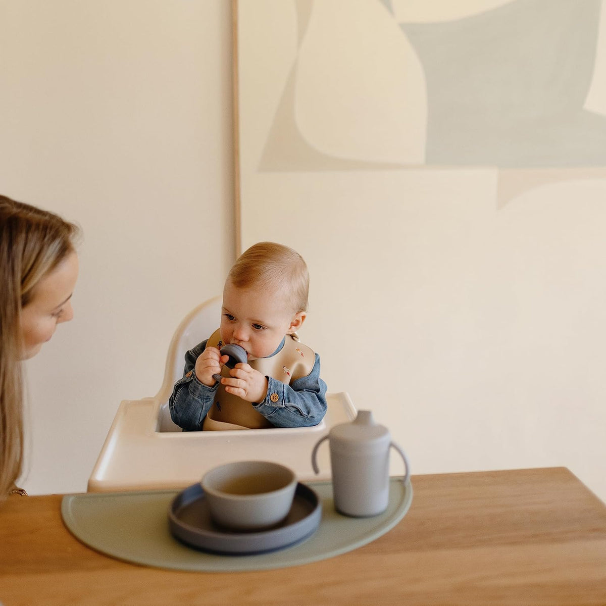 Silicone Placemat for Kids | BPA-Free Non-Slip Design (Dinosaurs)