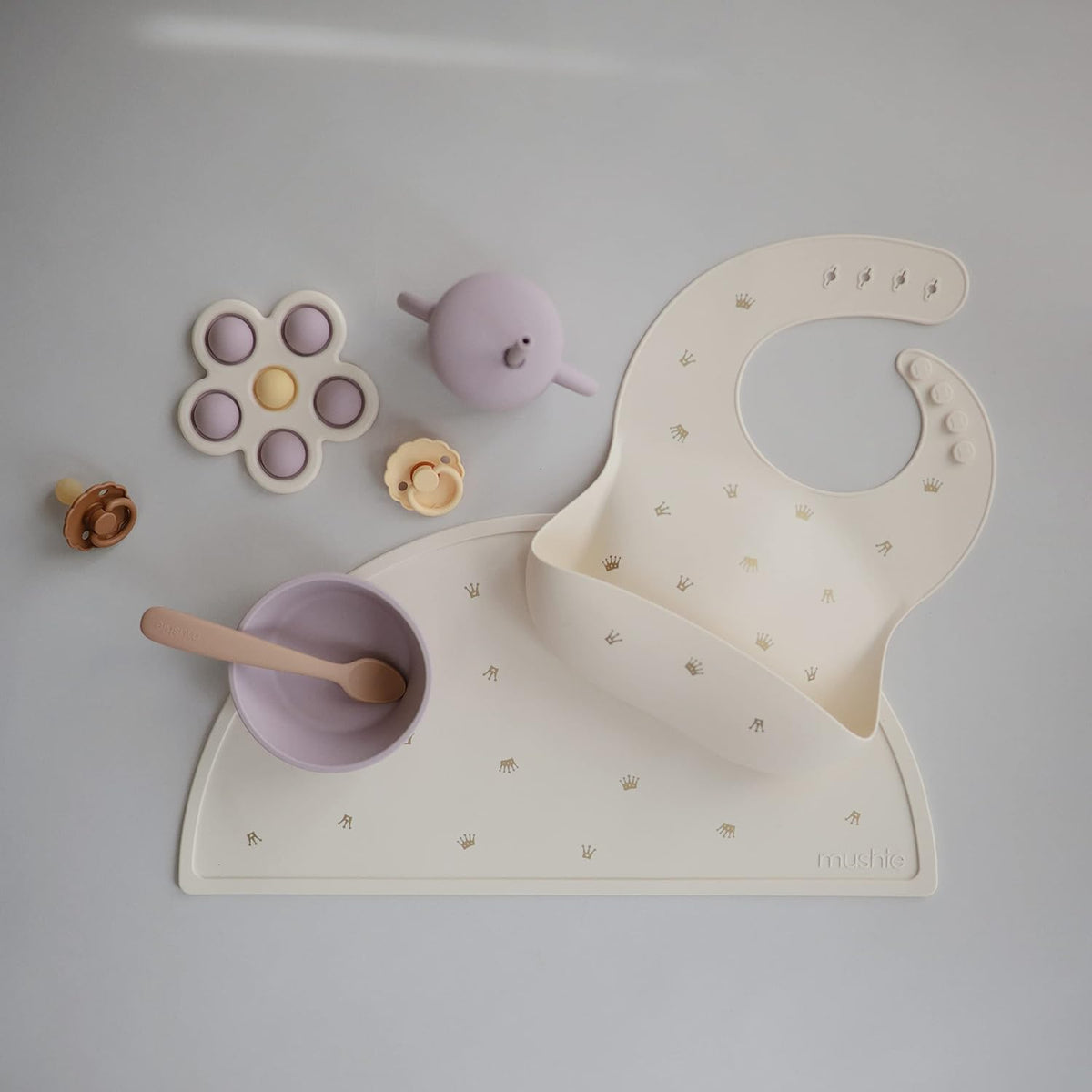 Silicone Placemat for Kids | BPA-Free Non-Slip Design (Dinosaurs)