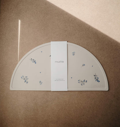 Silicone Placemat for Kids | BPA-Free Non-Slip Design (Dinosaurs)
