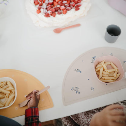 Silicone Placemat for Kids | BPA-Free Non-Slip Design (Dinosaurs)