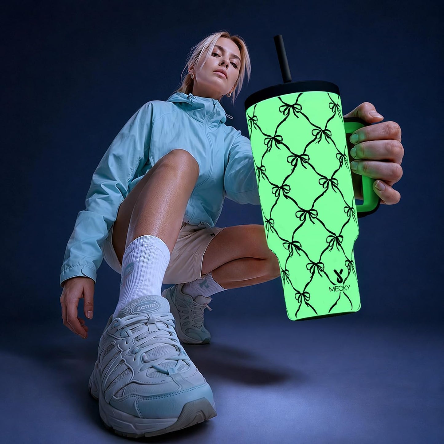 40 oz Tumbler with Handle and Straw: Stainless Steel Insulated Tumbler with Lid and Straw - 100% Leak Proof Tumbler for Car Cup Holders - Travelers Commuters Workers, Blue Rose