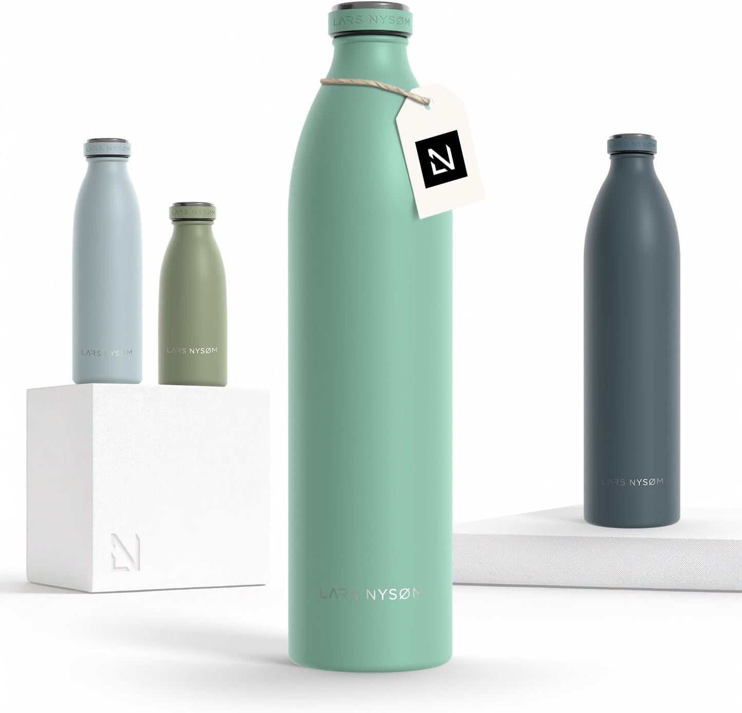 LARS NYSØM Stainless Steel Insulated Water Bottle 12oz 17oz 25oz 34oz 51oz | Insulated Thermo Flask for Hot and Cold Beverages | Leakproof Drinking Bottle (Pine Green, 17oz)