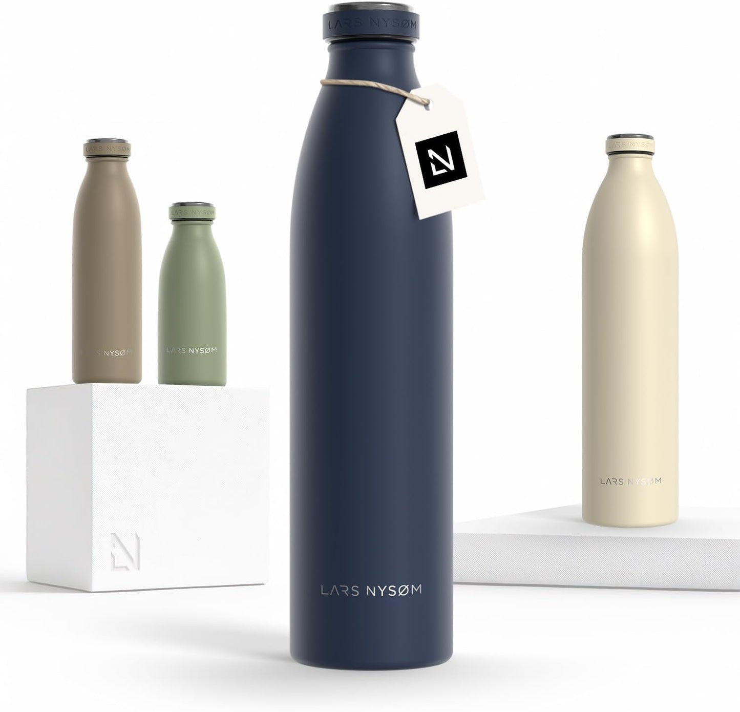 LARS NYSØM Stainless Steel Insulated Water Bottle 12oz 17oz 25oz 34oz 51oz | Insulated Thermo Flask for Hot and Cold Beverages | Leakproof Drinking Bottle (Pine Green, 17oz)