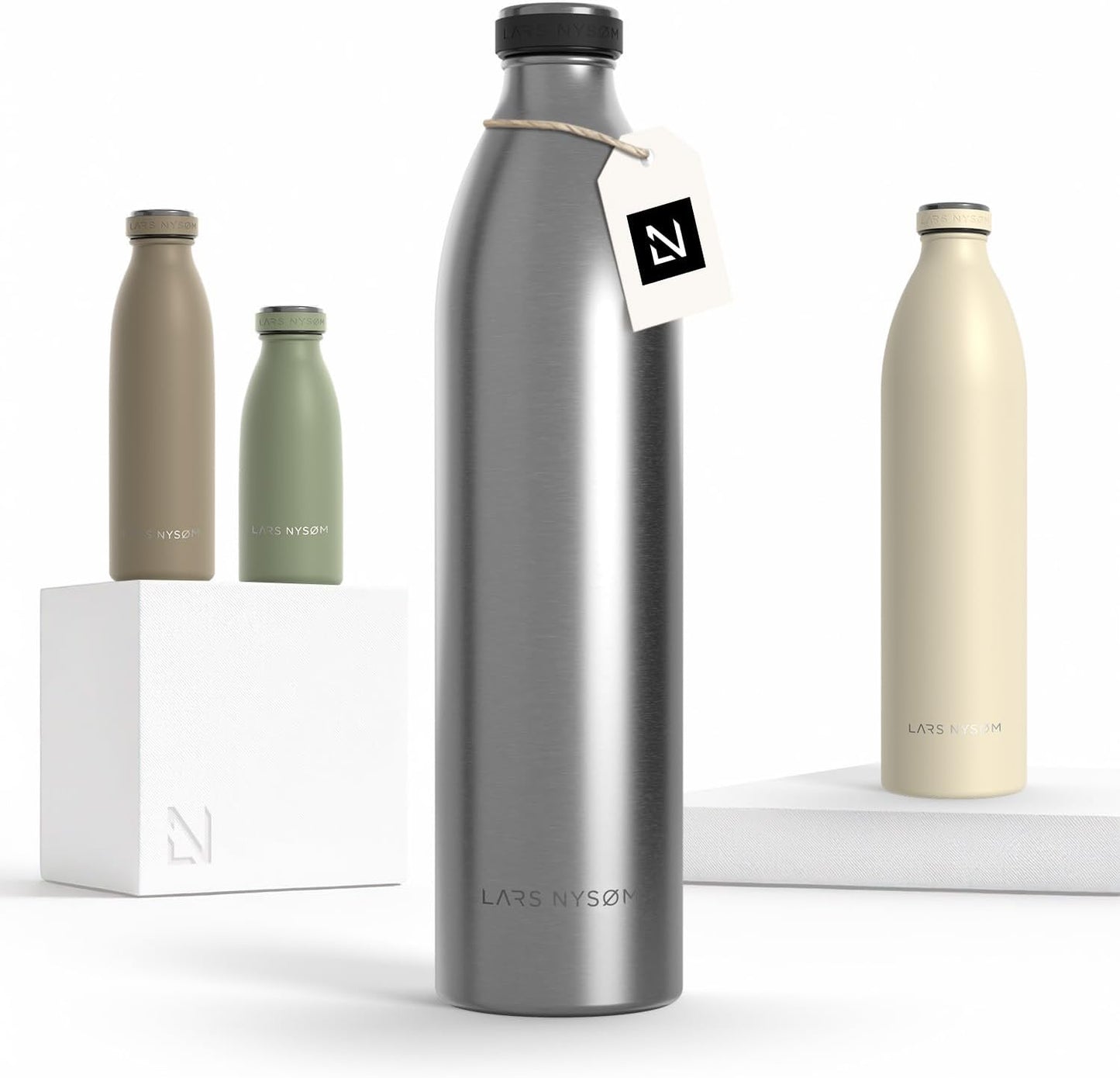 LARS NYSØM Stainless Steel Insulated Water Bottle 12oz 17oz 25oz 34oz 51oz | Insulated Thermo Flask for Hot and Cold Beverages | Leakproof Drinking Bottle (Pine Green, 17oz)