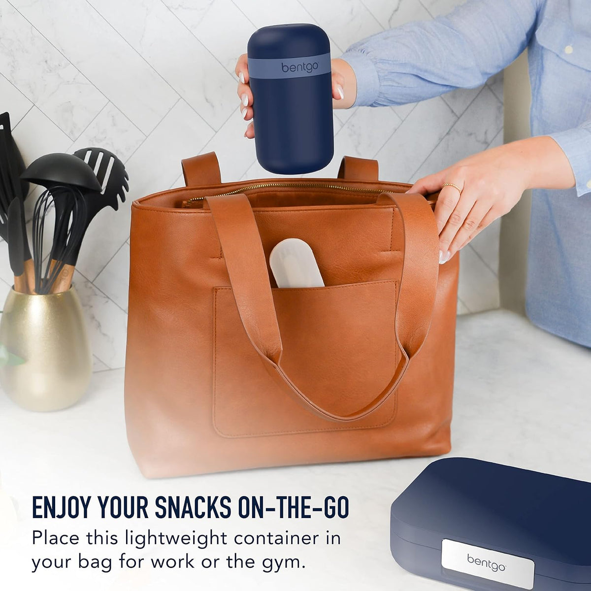 Snack Cup, Leak-Proof Snack Container with Toppings Compartment