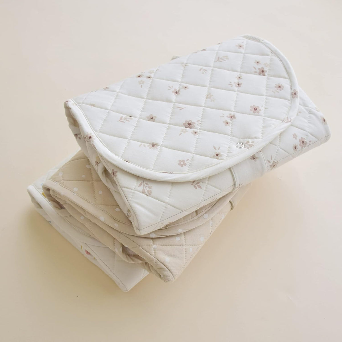 Organic Portable Changing Pad GOTS Certified Organic Cotton Fill Portable Diaper Changing Mat Diaper Clutch Changing Station Kit Compact Travel Pad (33"x34", Safari)