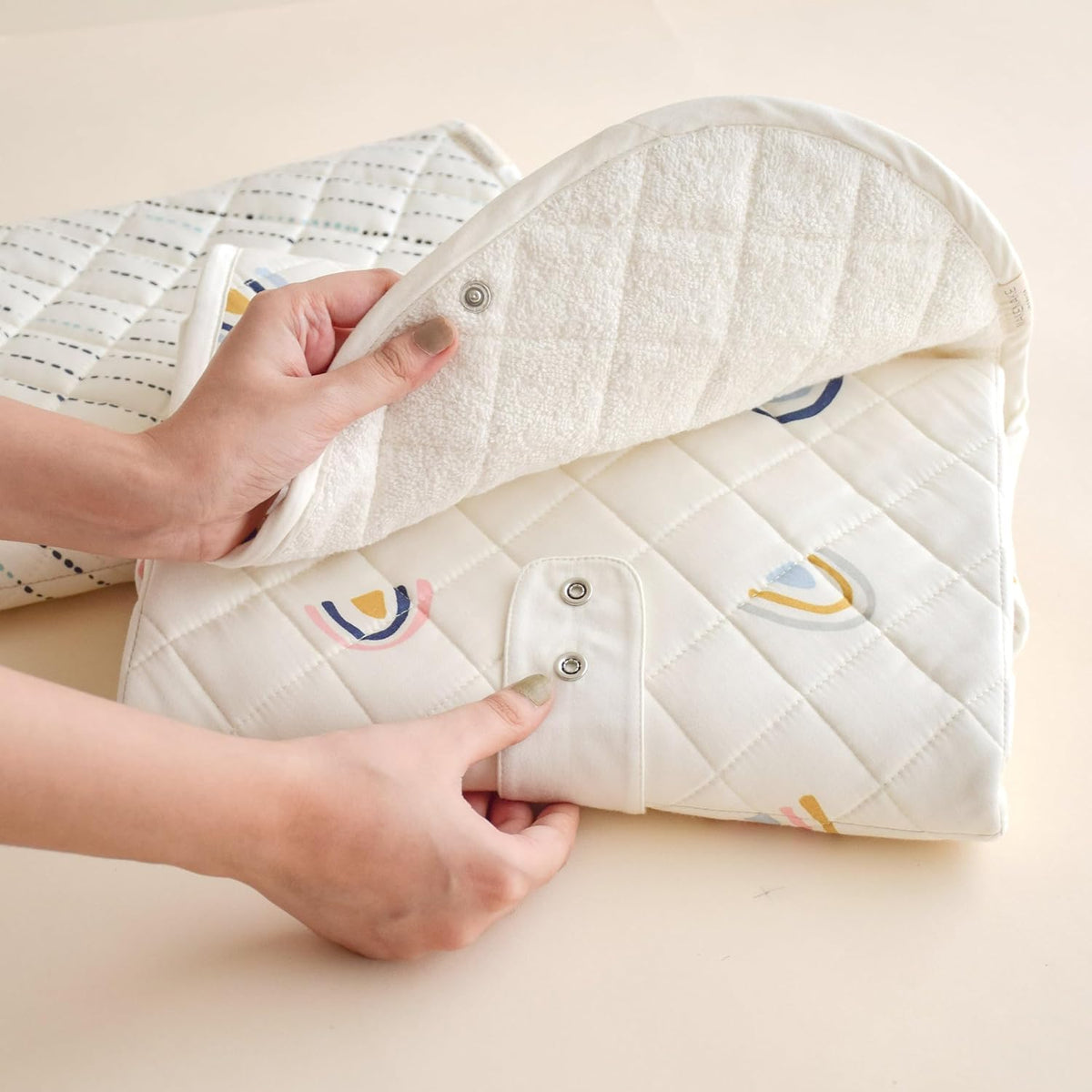 Organic Portable Changing Pad GOTS Certified Organic Cotton Fill Portable Diaper Changing Mat Diaper Clutch Changing Station Kit Compact Travel Pad (33"x34", Safari)